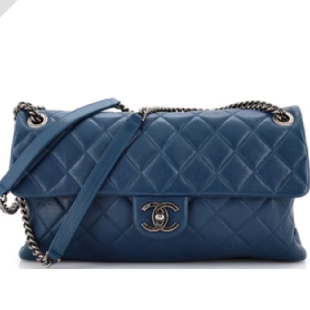 CHANEL Blue Quilted Chain Flap Bag